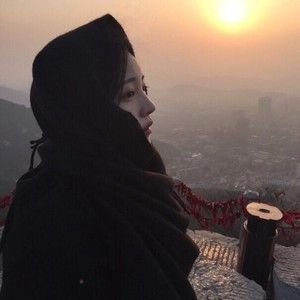 Meet your Posher, Violet